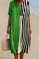 Elegantes dunkelgrünes Kleid mit stilvollen schwarzen Streifen Damen
