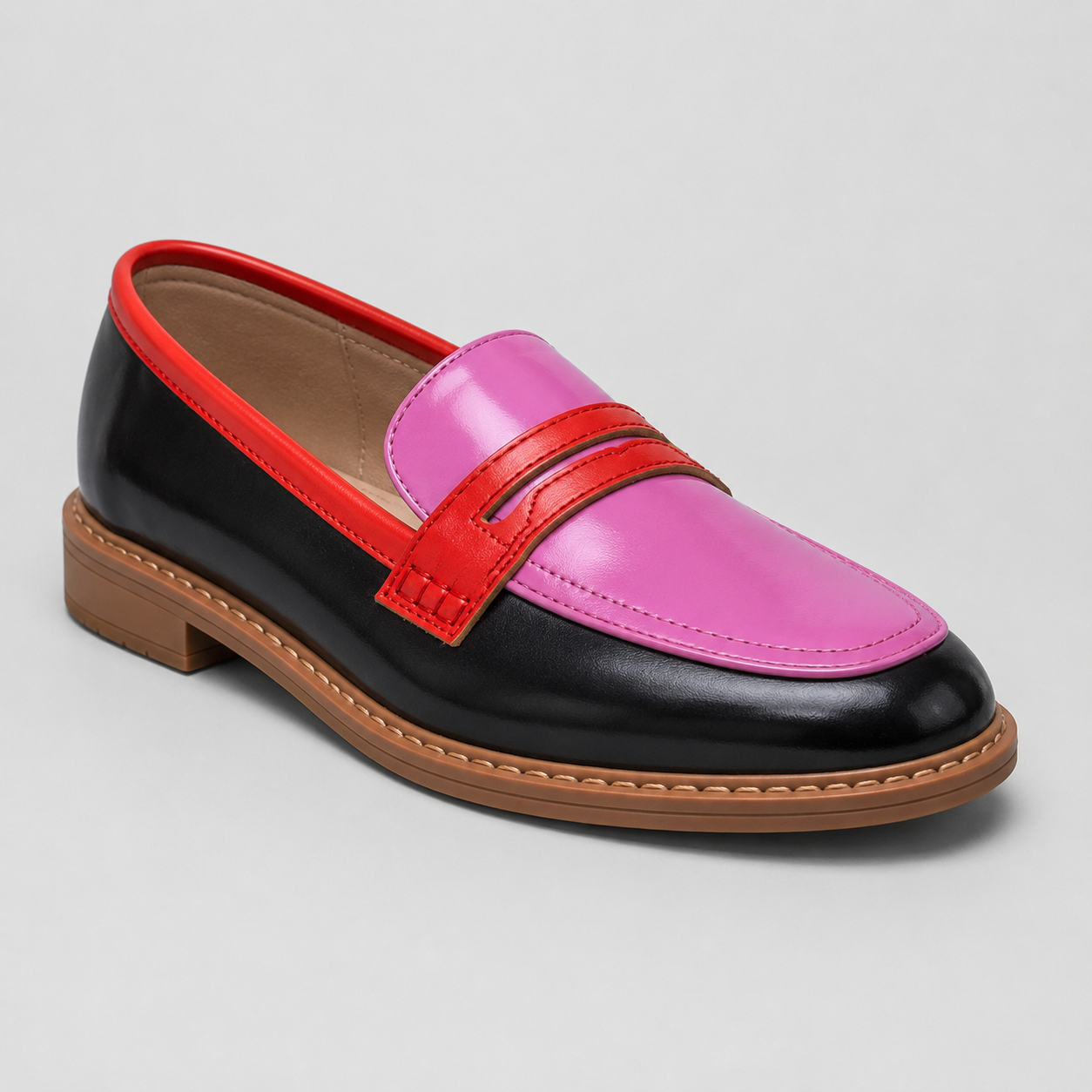 Chaussures féminines intemporelles d’inspiration britannique pour un style sans effort  