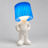 Tischlampe Figur - Dekoratives Design mit Plisseeschirm und LED
