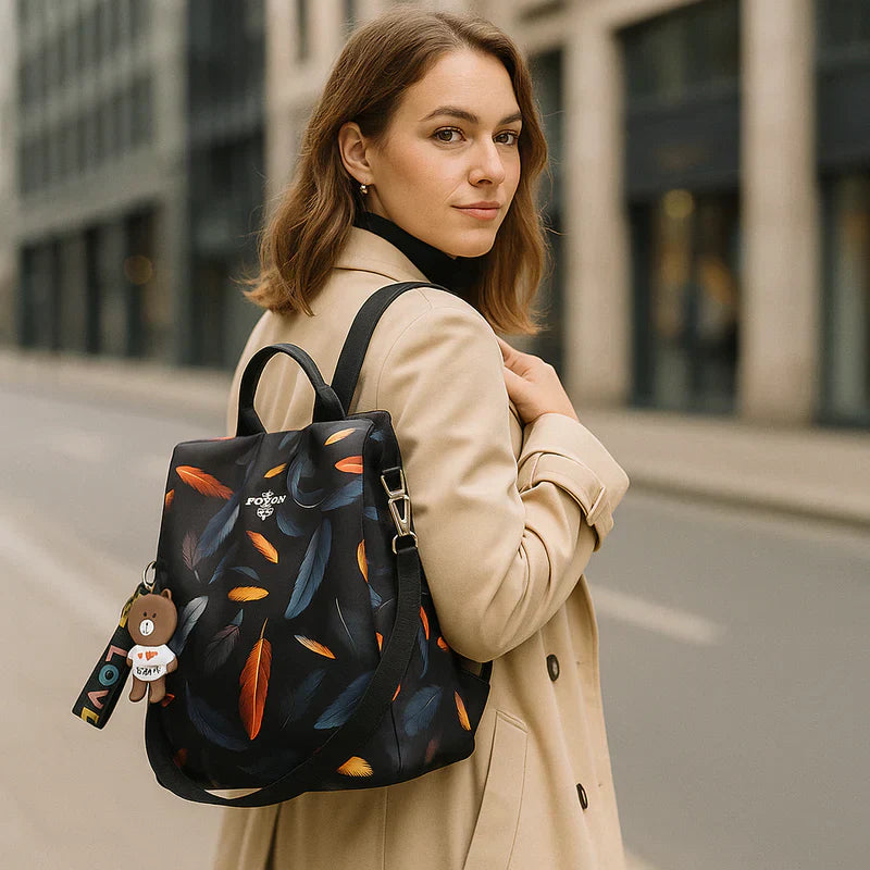 Waterproof anti-theft Rucksack mit smart hidden compartments