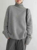 LINEA - Maglione a collo alto elegante per uno stile raffinato da donna