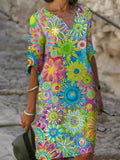 Elegante abito floreale da donna con scollo a V