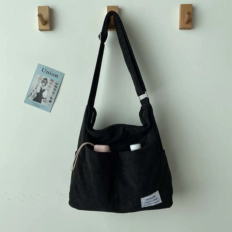 Damen Umhängetasche Mit Elegantem Design 3