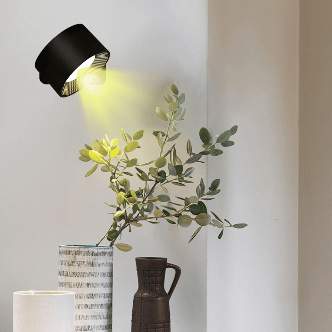 Wandleuchte mit Akku GlowFlex – 360° LED-Beleuchtung, vielseitig, elegant und praktisch