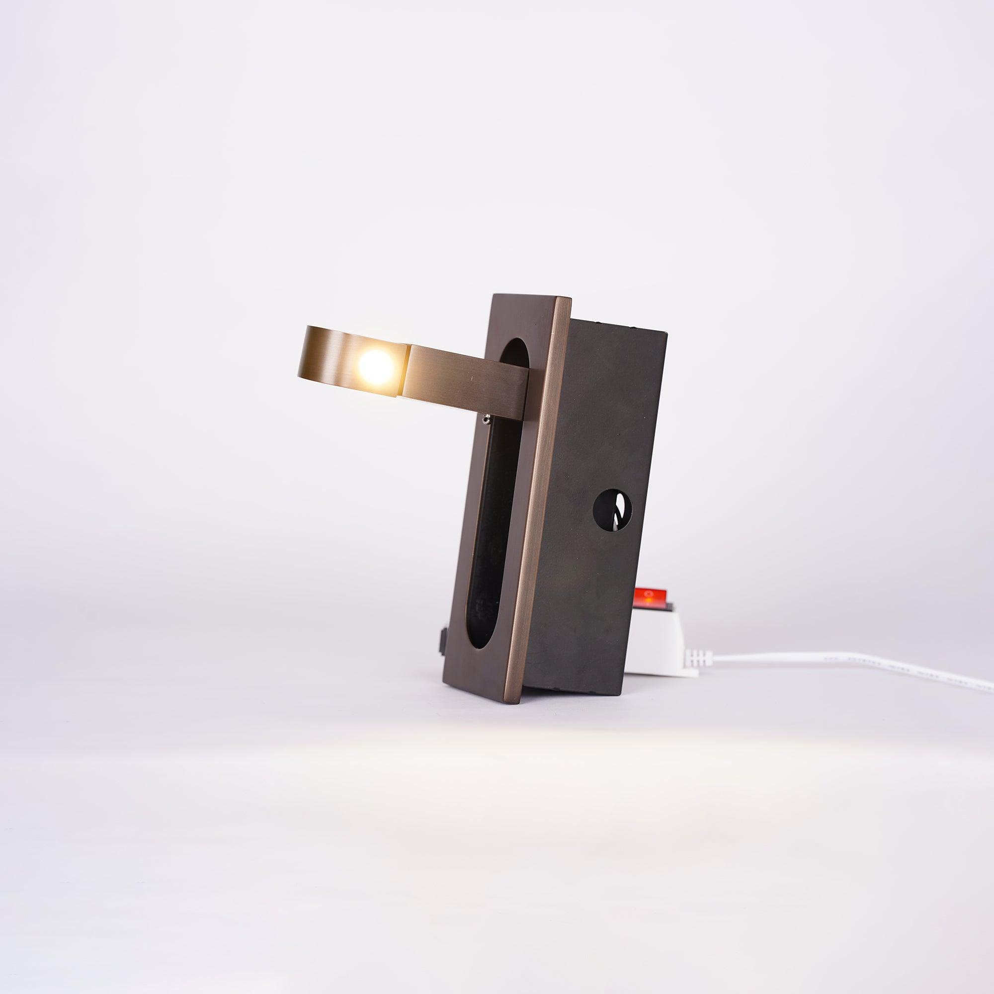 Valeria - Moderne LED-Leseleuchte Wandlampe für das Bett für einen komfortablen Schlaf