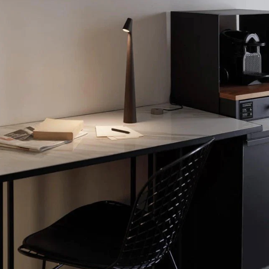 Dimmbare Kabellose Tischlampe mit Touch-Control 11