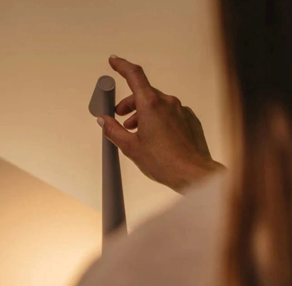 Dimmbare Kabellose Tischlampe mit Touch-Control 5