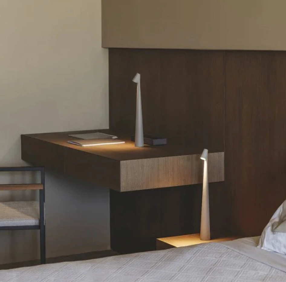 Dimmbare Kabellose Tischlampe mit Touch-Control 7