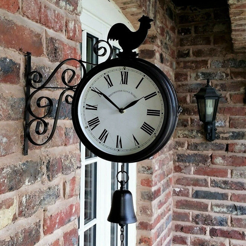 Aelia – Stilvolle Retro doppelseitige schwarze Wanduhr für elegante Dekoration