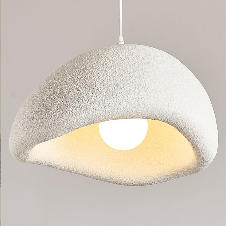 Elegante Pendellampe aus Resin und Metall 6