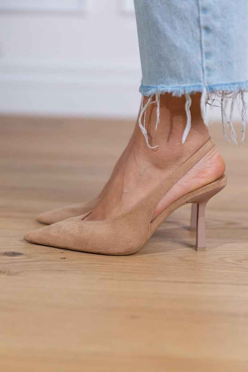 Elegante Slingback-Pumps aus Wildleder für einen raffinierten Stil