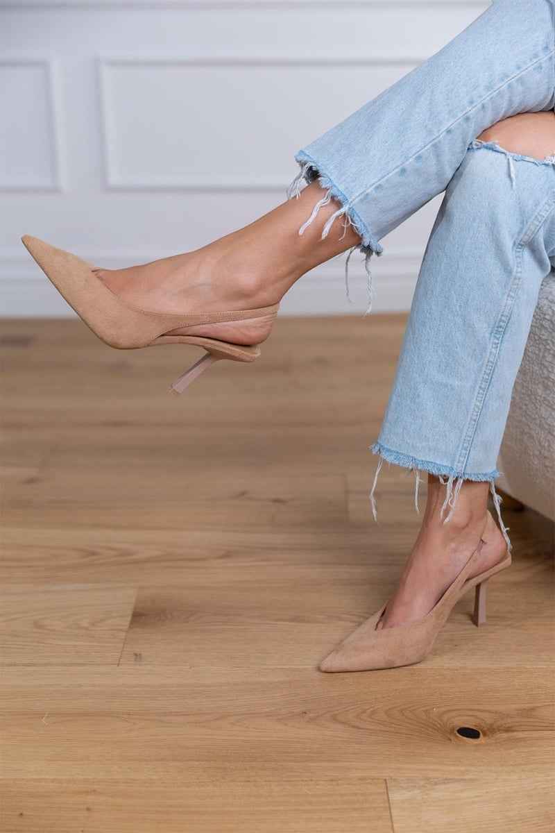 Elegante Slingback-Pumps aus Wildleder für einen raffinierten Stil