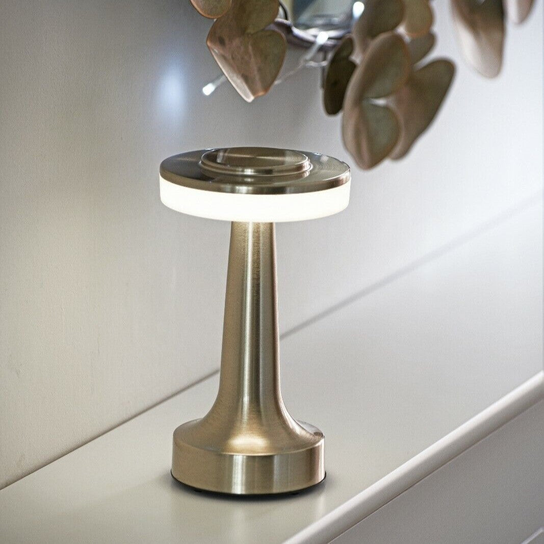 Elegante Tischlampe für modernes Ambiente 7