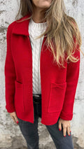 Cardigan elegante de lana para mujer