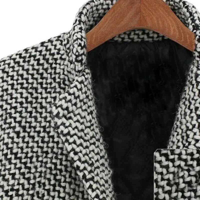 Eleganter Damen Wintermantel mit V-Ausschnitt