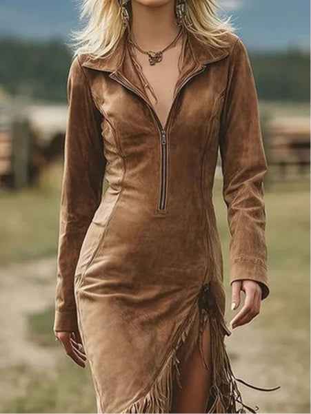 Midiröcke aus Wildleder mit langen Ärmeln und asymmetrischen Fransen