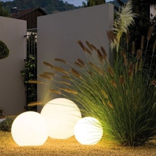 Sphärisches Solar-Gartenlicht mit 16 Farben, wetterbeständig und mit Fernbedienung