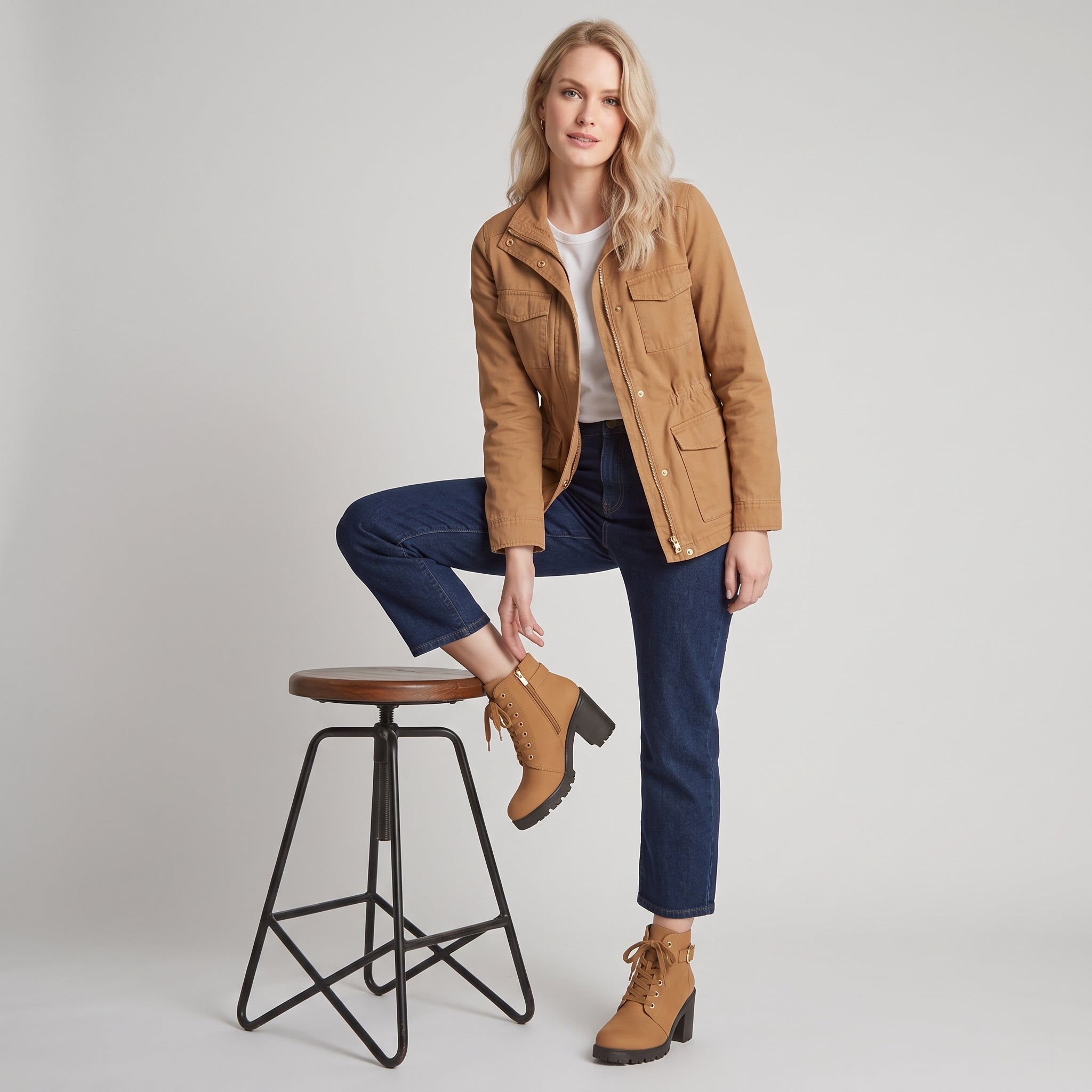 AS - Womens - Boots : Enkellaarzen Dames - Blokhak, Veters en Comfortabele Grip in