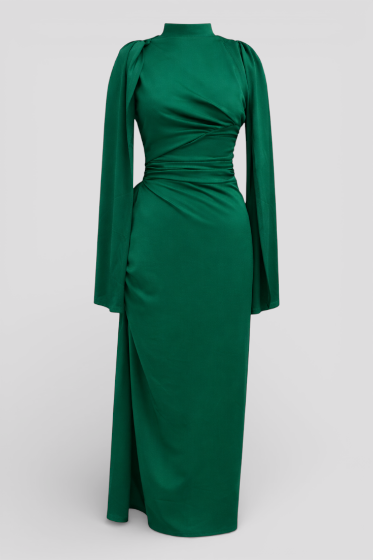 lange enganliegenes Kleid mit unregelmäßigen Falten für einen eleganten Stil
