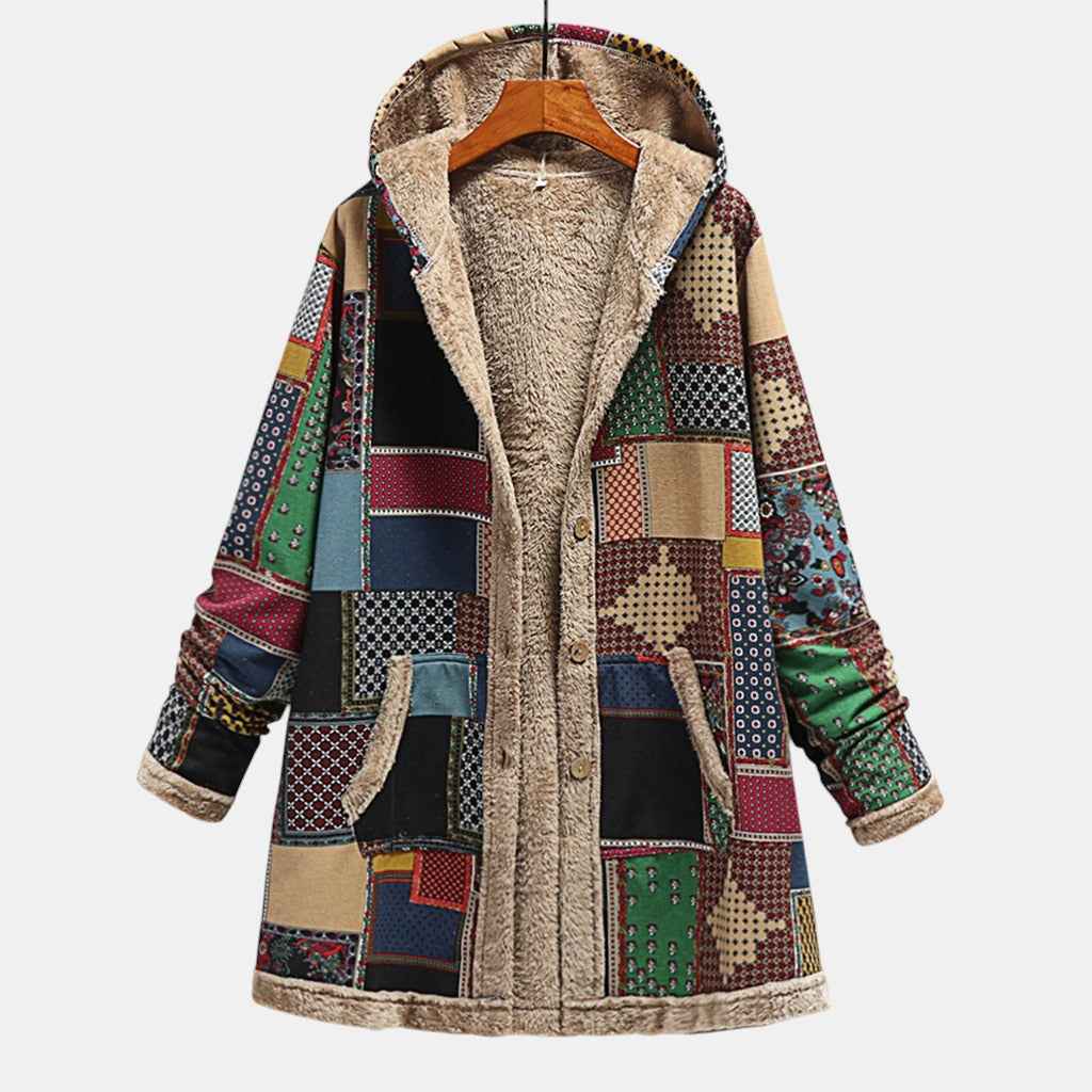 Charlotte Gemütliche Kapuzenjacke im erdigen Patchwork-Design – Wärme, Textur & Stil