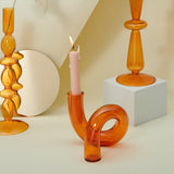 Elegante Gläserne Vase mit praktischem Kerzenhalter für eine stilvolle Atmosphäre