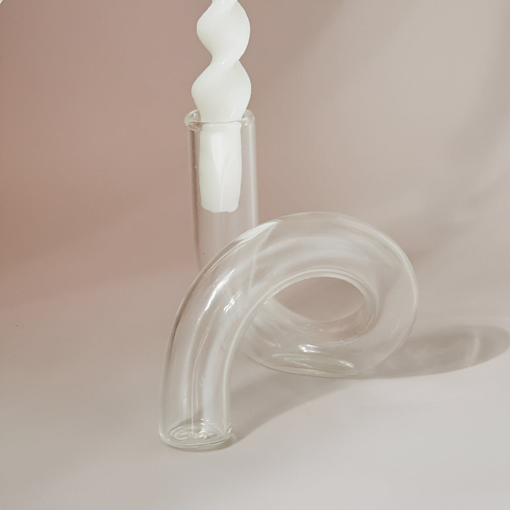 Lyona - Elegante Gläserne Vase mit praktischem Kerzenhalter für eine stilvolle Atmosphäre