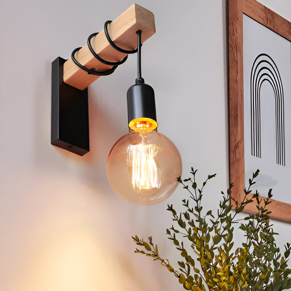 Zenara - Charmante Rustikale LED-Wandleuchte im Holzstil
