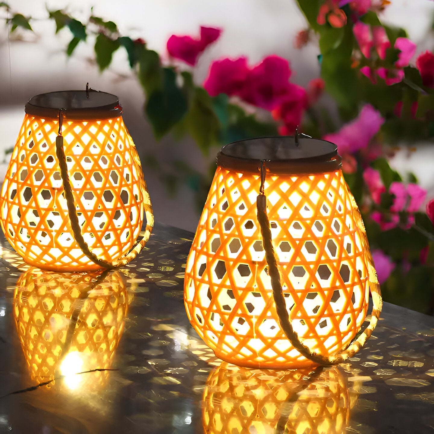 Isavora - Stilvolle solar Gartenlampe mit natürlichem geflochtenem Bambus-Look für stimmungsvolle Außenbeleuchtung