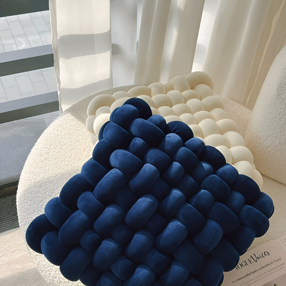 Myrrina - Luxuriöses Dekoratives Kissen mit Stilvollem Knotendesign