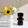 Elegante vaso in vetro scandinavo con diverse varianti di colore