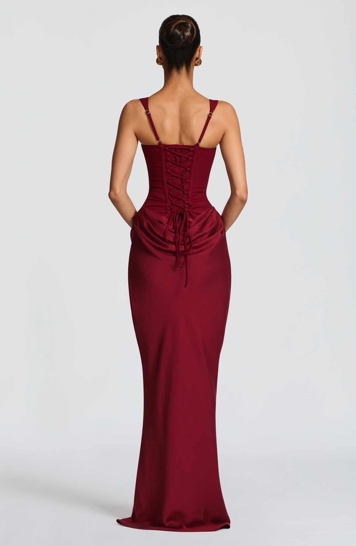 Maxikleid – schmeichelnde Silhouette, zeitlose Eleganz