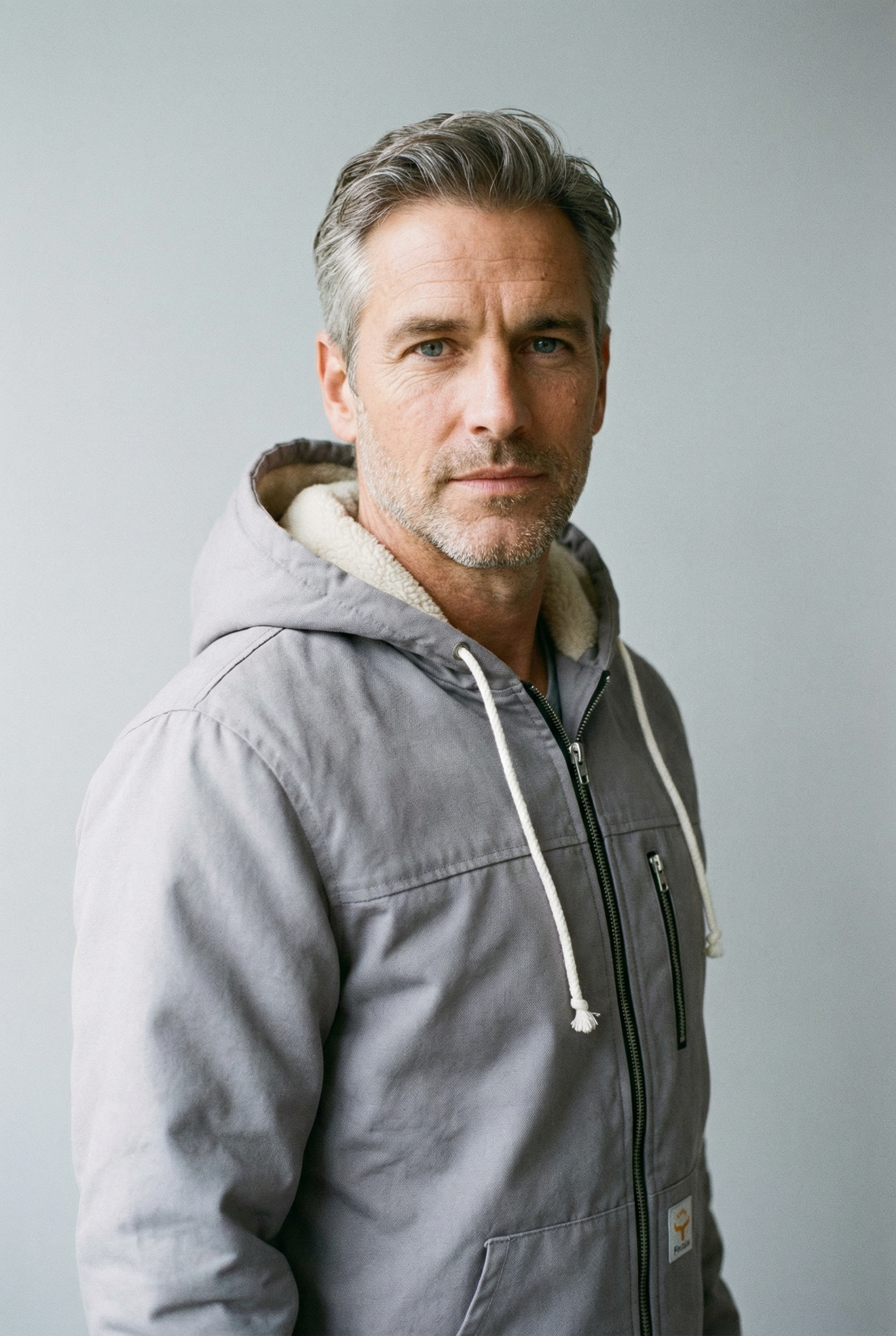 Ultraleichte Thermojacke mit weichem Sherpa-Futter