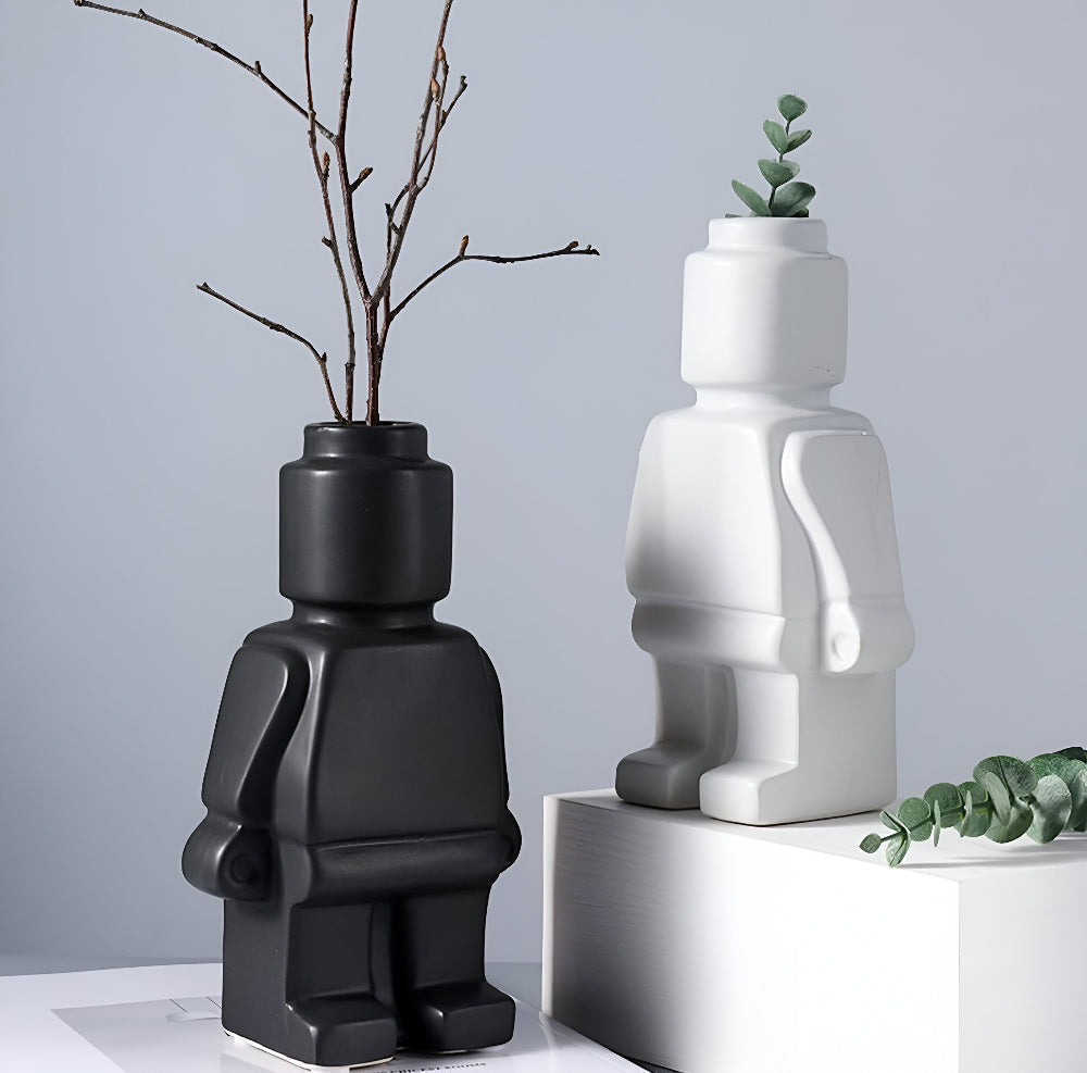 Larissa - moderne keramische Pflanzenpotte mit einzigartigem Roboterdesign