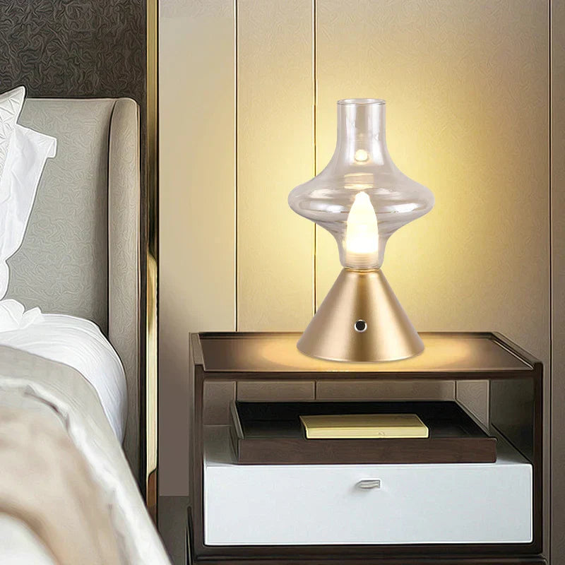 Romantische Nachttischlampe für eine warme Atmosphäre