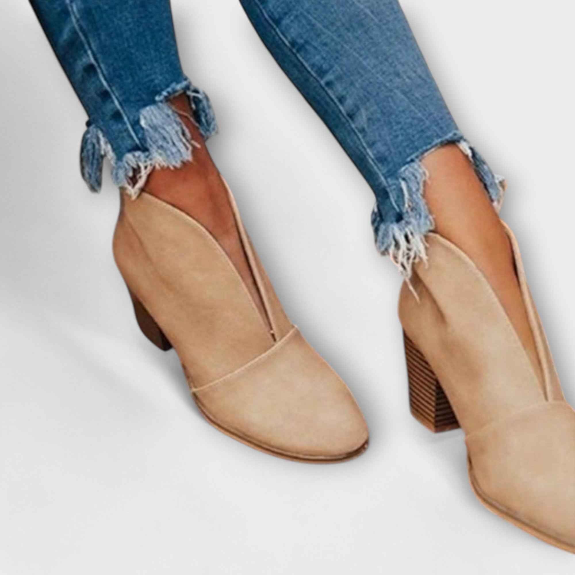 Stylische elegante Cowboys-Stiefel für den perfekten Alltag