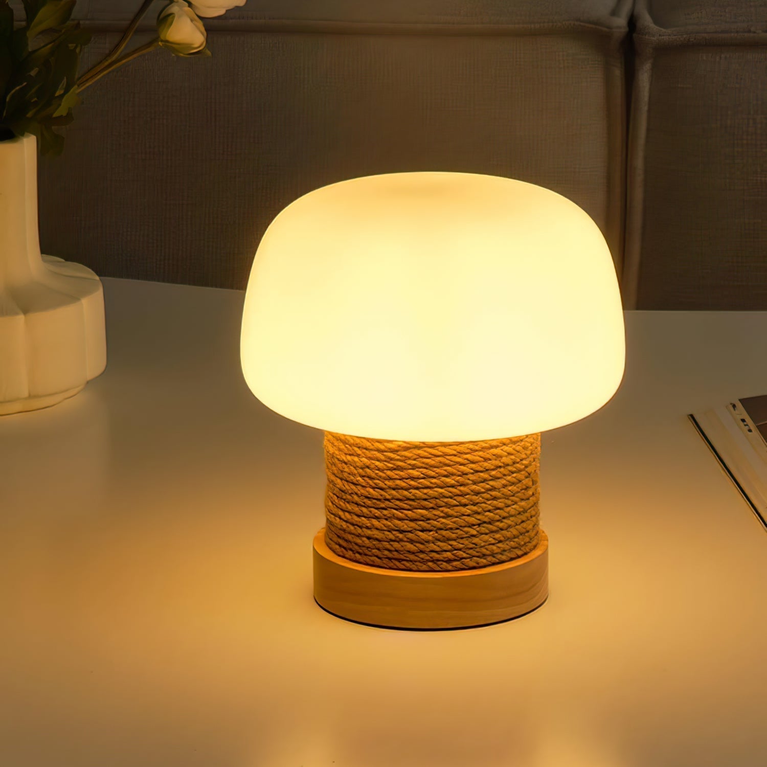 Valoria - Stilvolle moderne minimalistische LED-Tischlampe mit eleganter Holzbasis