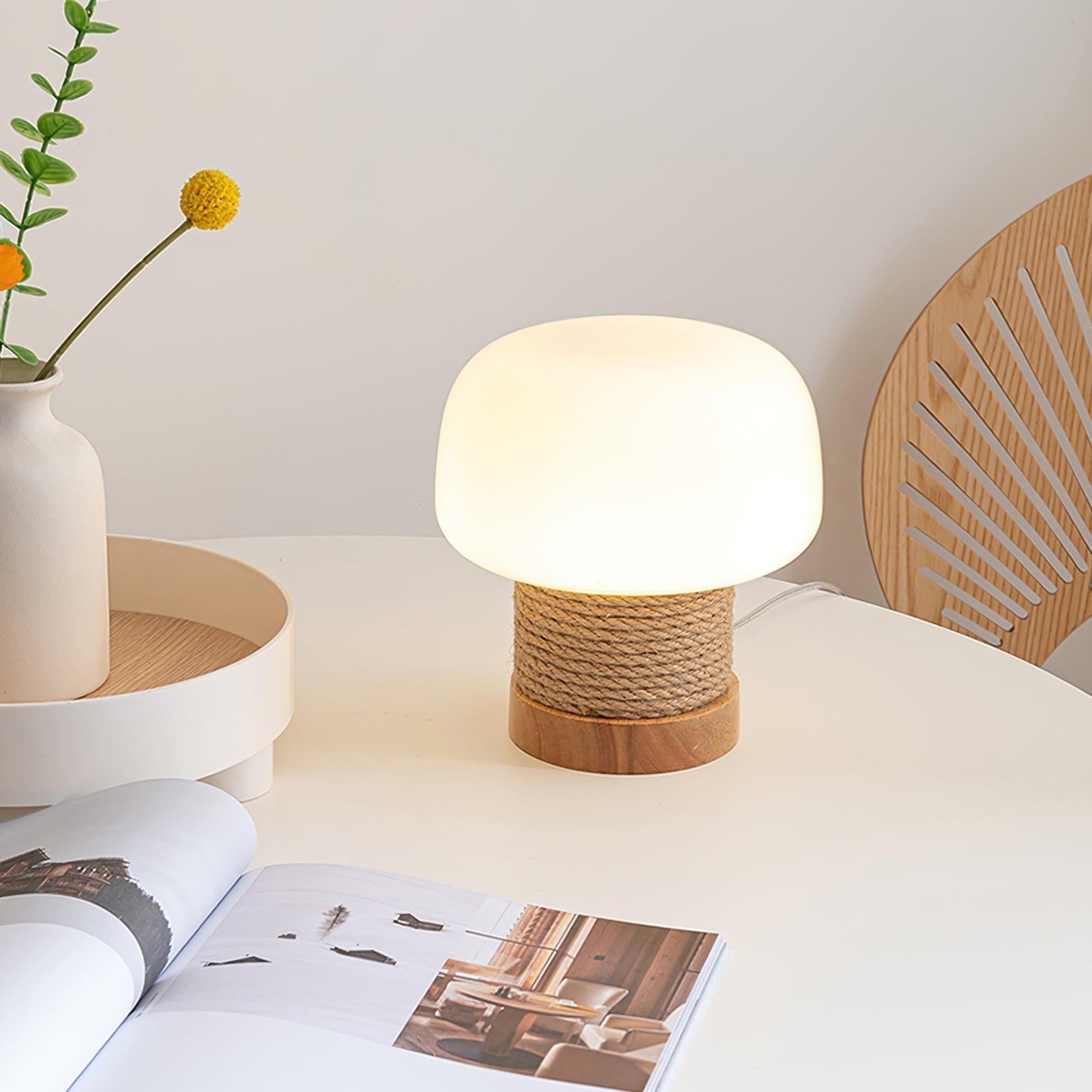 Valoria - Stilvolle moderne minimalistische LED-Tischlampe mit eleganter Holzbasis