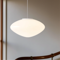Elegante lampada a sospensione danese per un'atmosfera raffinata