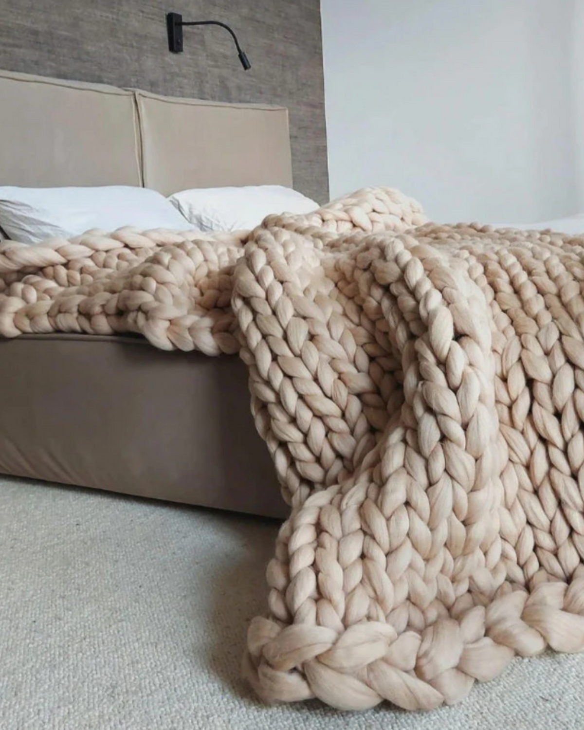 Kuscheldecke aus Handgewebter Wolle 130x170 cm