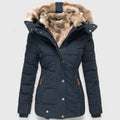 Zeitlose Wärme in einer stilvollen Winterjacke