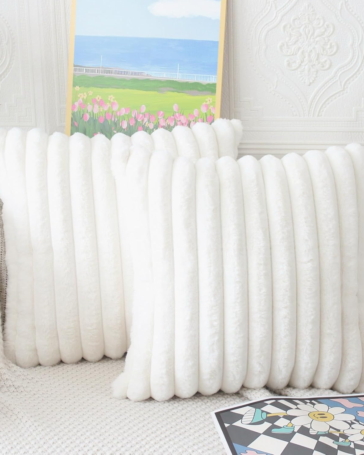 Luxuriöses Kissen mit Rippendesign