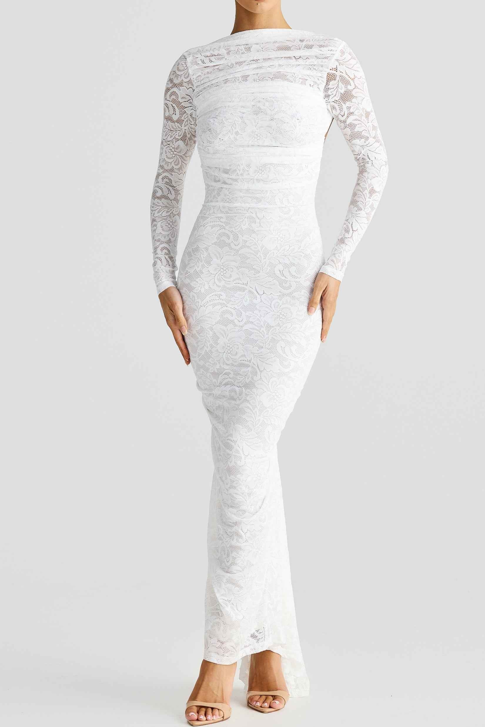 Lange Maxikleid aus Spitze mit Rückenoptik und langen eleganten Ärmeln