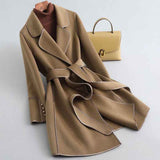 Aria Unverzwollener Woll-Trenchcoat
