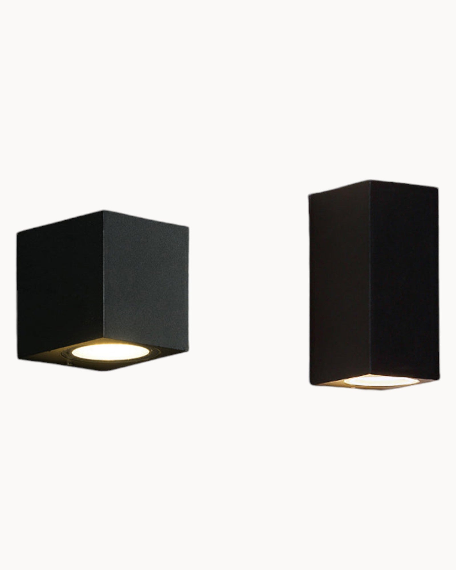 Minimalistische Wandleuchte aus Metall und Glas 4