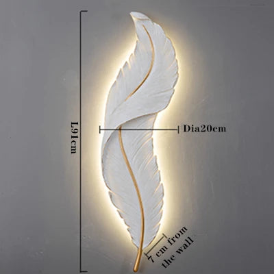 FederAura - Elegante Wandlampe aus weißen Federn für moderne Dekoration