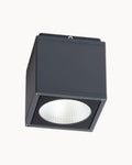 Moderne loftlampe i metal