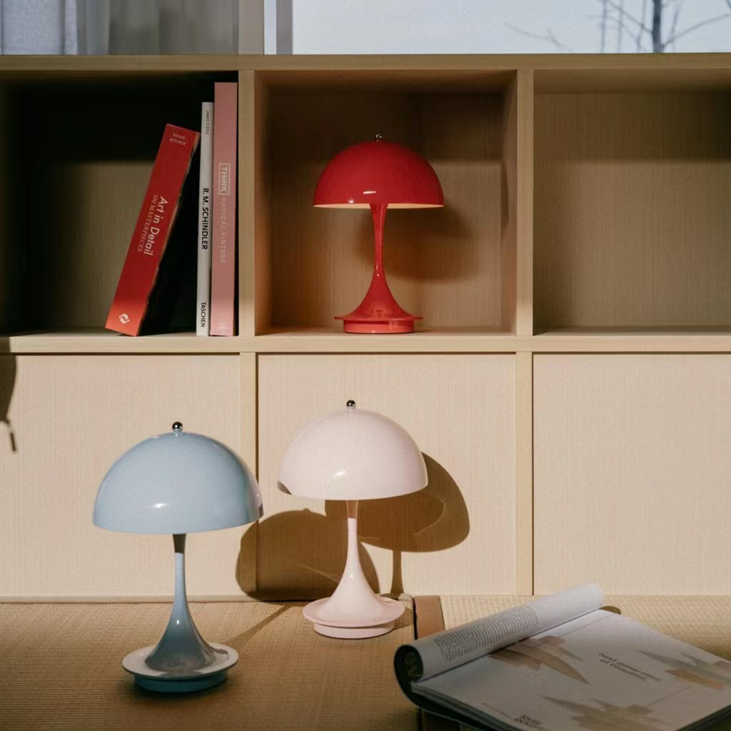Moderne LED-Bordlampe mit Touch-Funktion 4