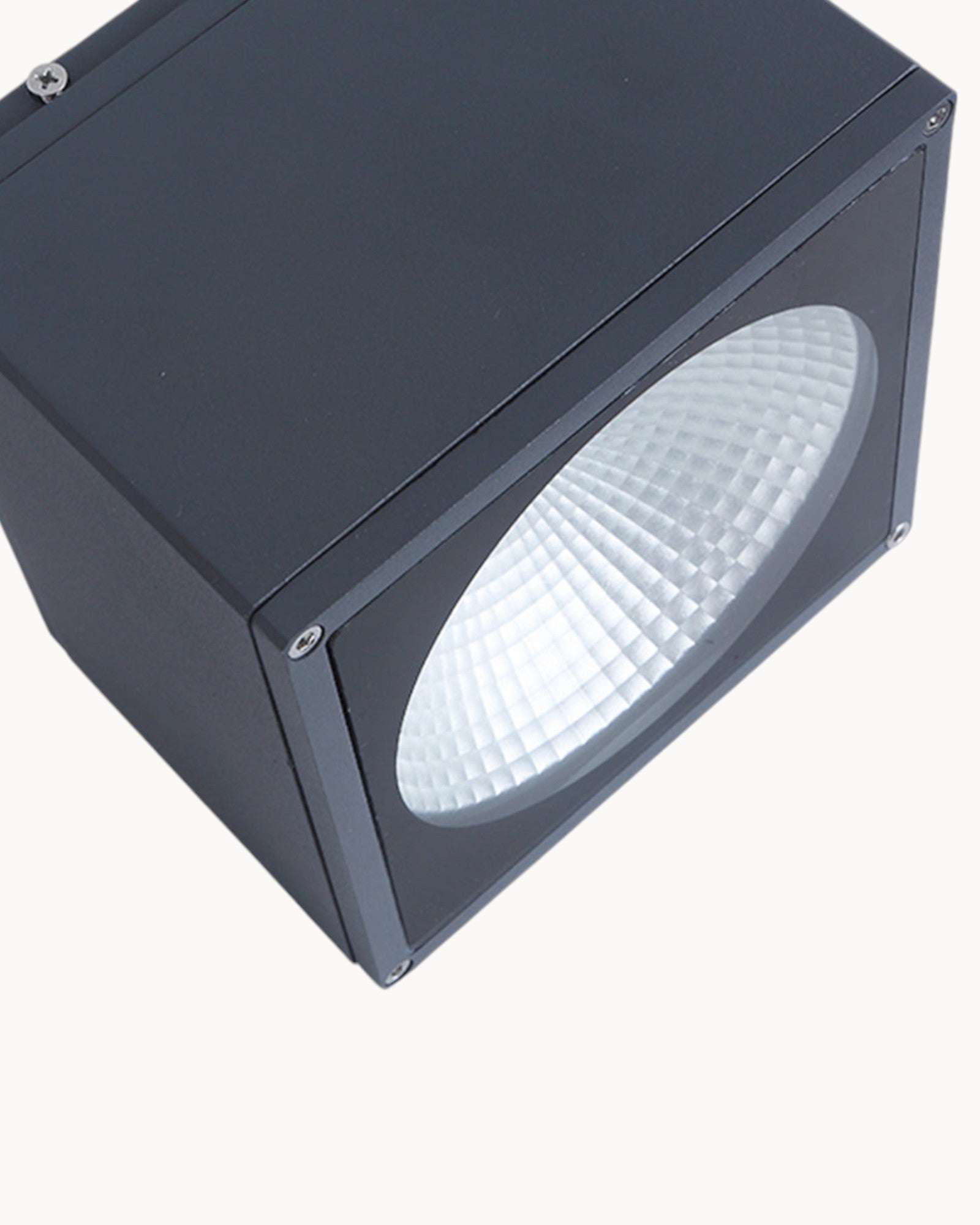 Moderne LED Deckenlampe für Innen und Außen 3