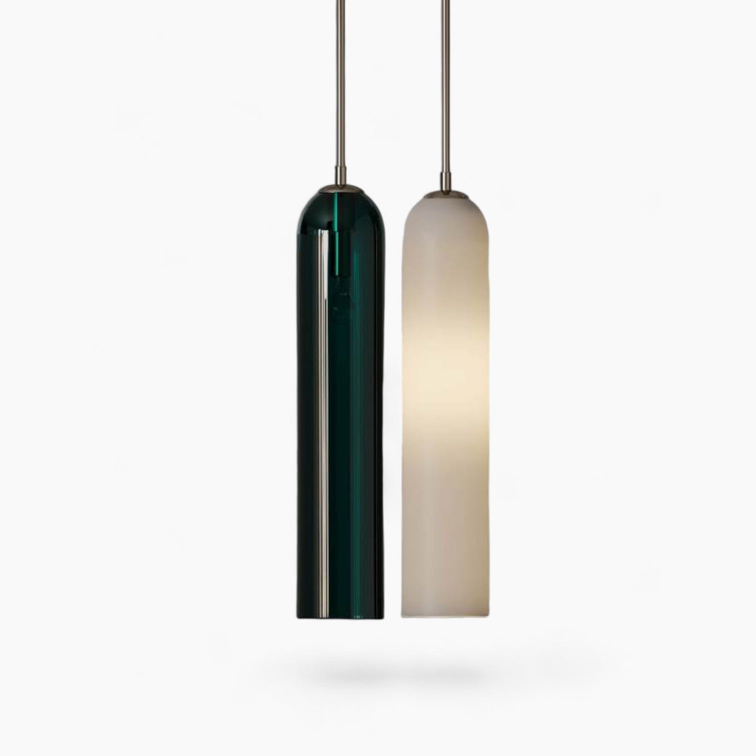 Moderne Pendelleuchte mit Glaskuppel 1