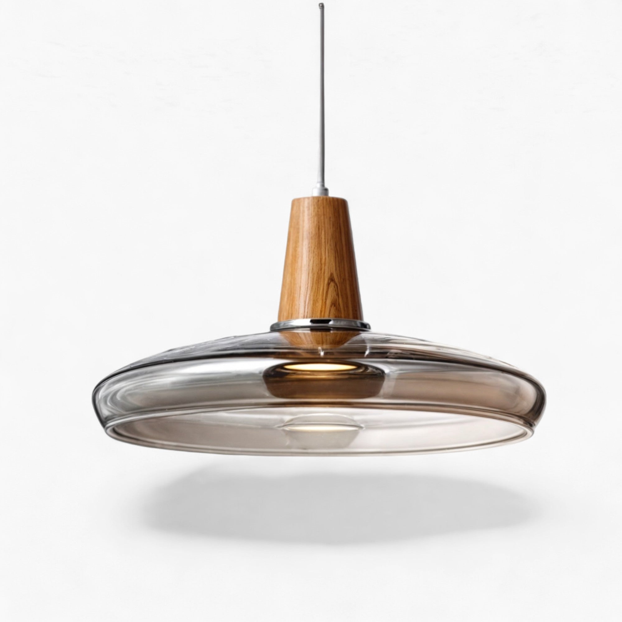 Moderne Pendelleuchte mit Holzfuß 13